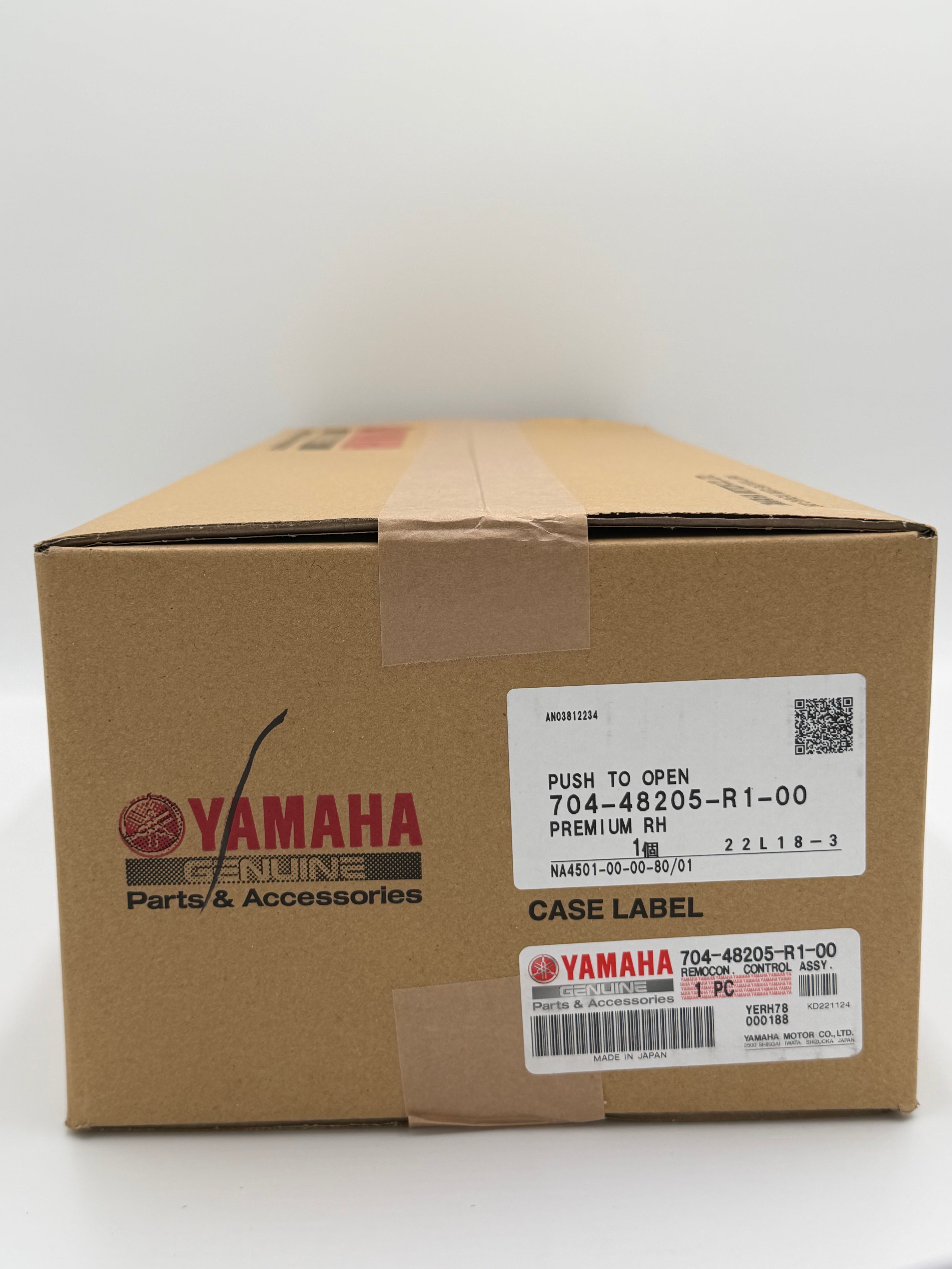 YAMAHA 704 TOP MOUNT BINNACLE CONTROL BOX 704-48205-R1-00 NEW