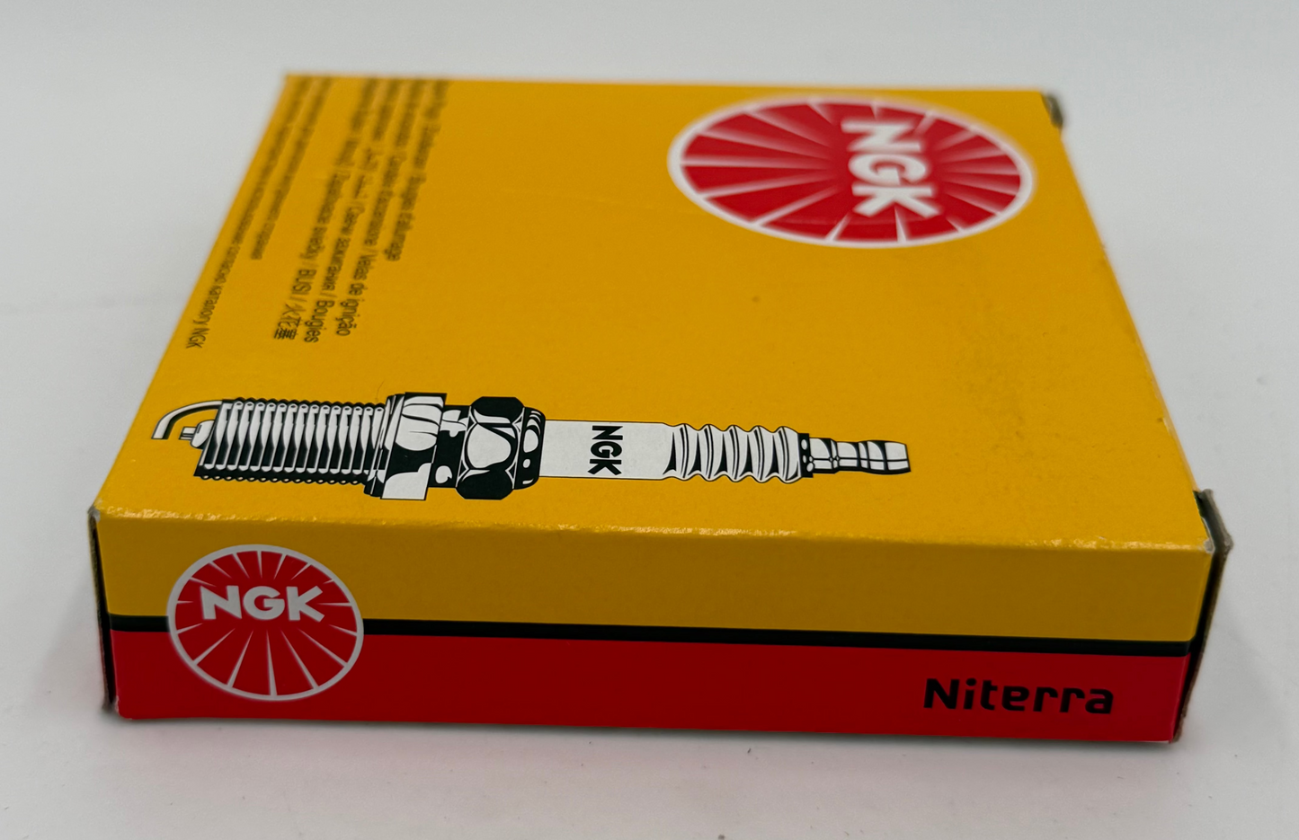 NEW YAMAHA OEM Pack Of 4 Spark Plugs LFR-6A110-00-00 1 Yr Warranty Made In Japan