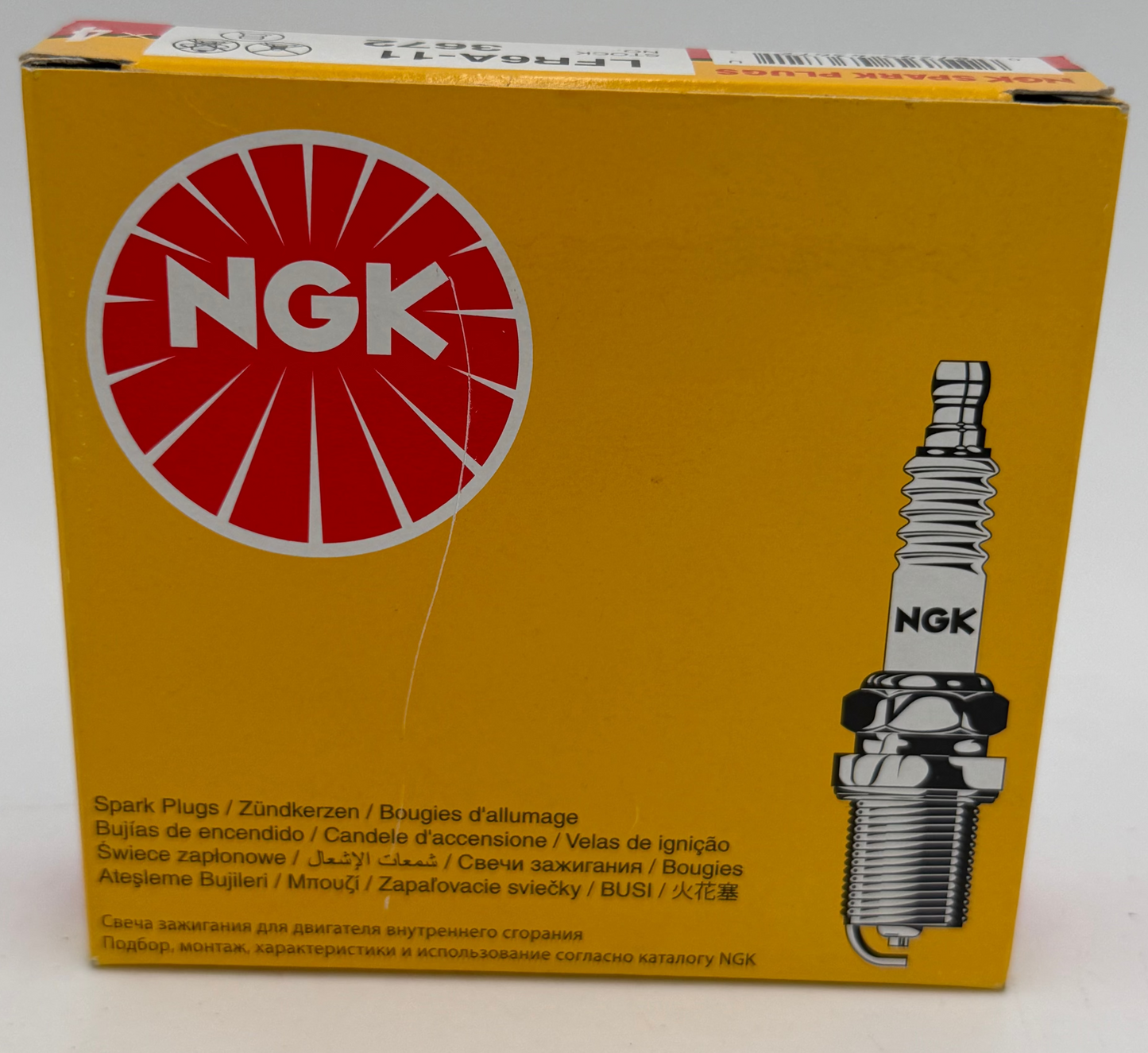 NEW YAMAHA OEM Pack Of 4 Spark Plugs LFR-6A110-00-00 1 Yr Warranty Made In Japan